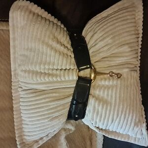 Bloomingdale's Women Black Leather Gold Toned Belt Size M Made In Italy